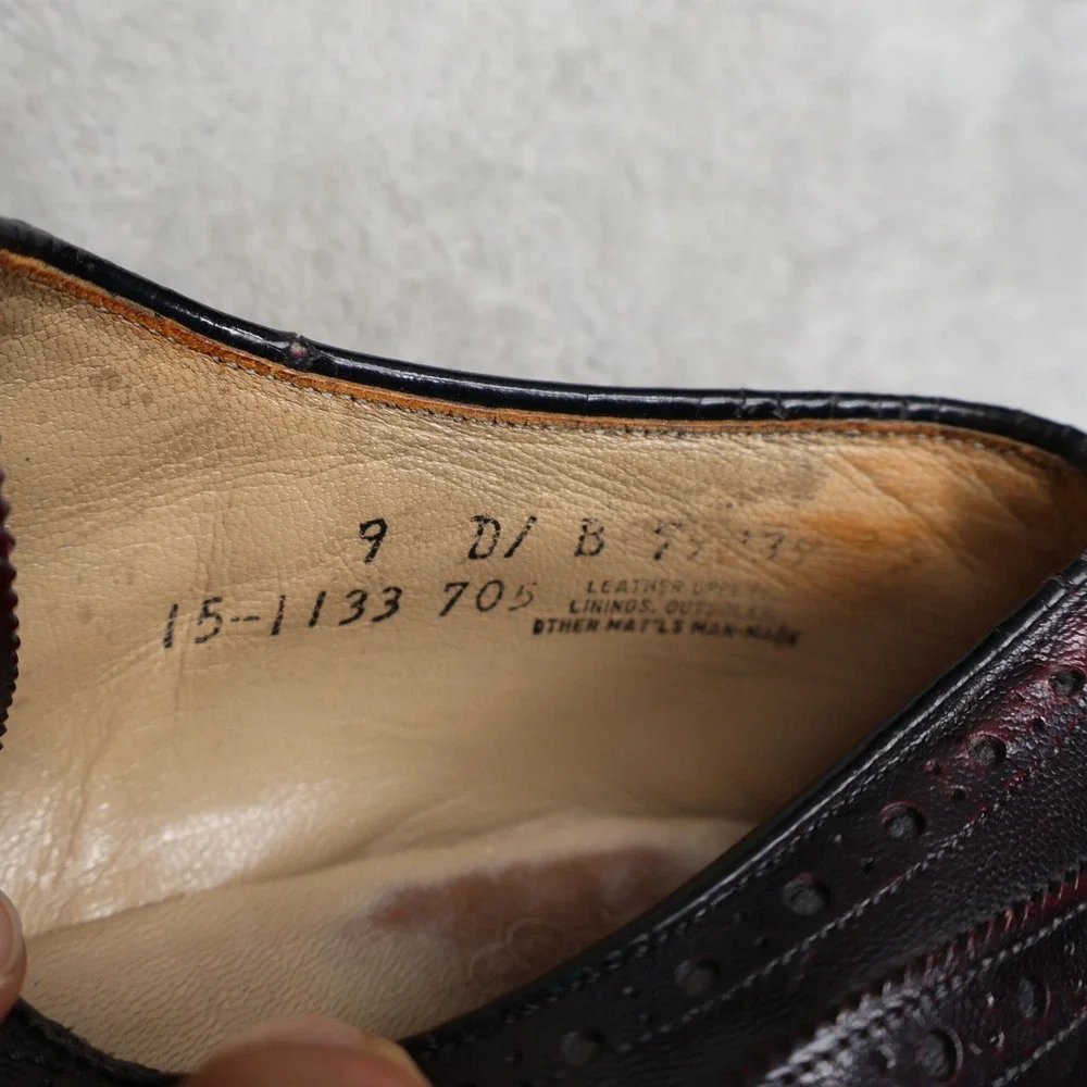Johnston & Murphy Mens 9D Oxford Shoes Wine Leather Brogue Wingtip Dress 15-1133